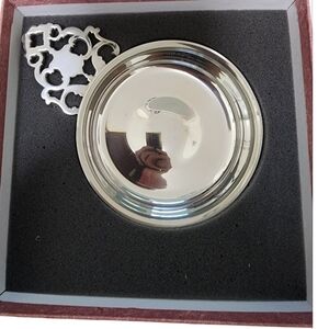 Preowned  Lennox Porringer Pewter Collection